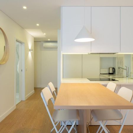 Guestready - Modern 2-Bedroom Apt In Cedofeita Porto Exteriér fotografie